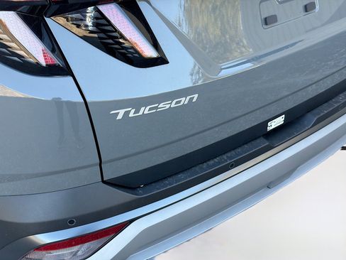 New 2026 Hyundai Tucson Limited image 11