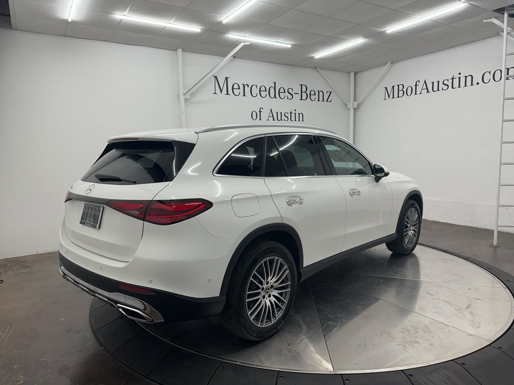 Used 2026 Mercedes-Benz GLC 300 image 7