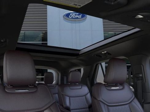 New 2026 Ford Explorer Platinum image 22