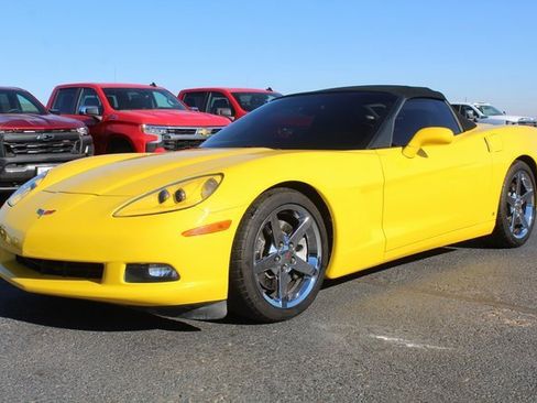 Used 2007 Chevrolet Corvette Convertible w/ Preferred Equipment Group image 7