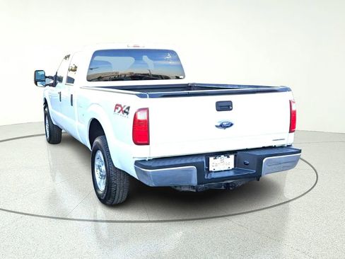 Used 2016 Ford F250 XLT w/ FX4 Off-Road Package AWD/4WD image 8