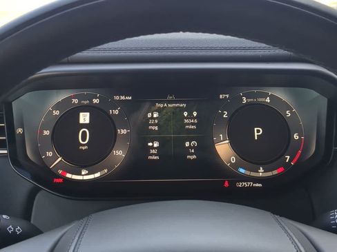 Used 2025 Land Rover Range Rover Sport SE AWD/4WD image 36