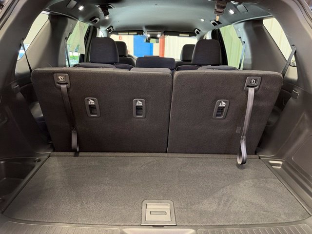 Certified 2025 Honda Pilot Sport image 14