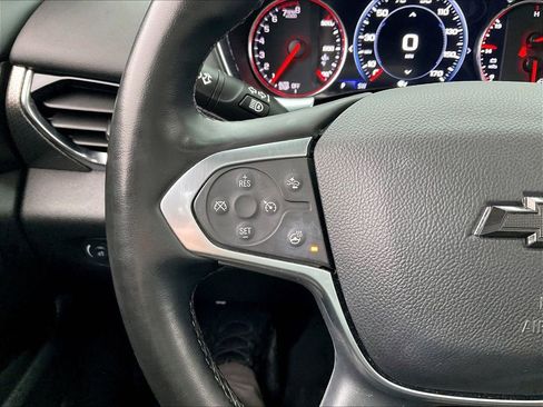 Used 2023 Chevrolet Traverse Premier image 23