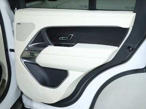 Certified 2023 Land Rover Range Rover SE AWD/4WD image 34