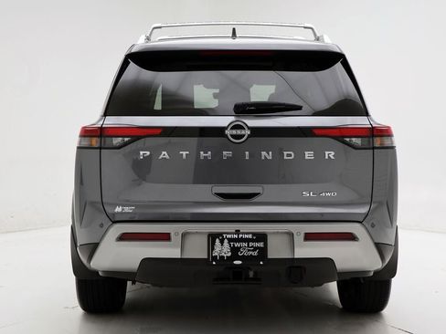 Used 2024 Nissan Pathfinder SL w/ SL Premium Package image 8