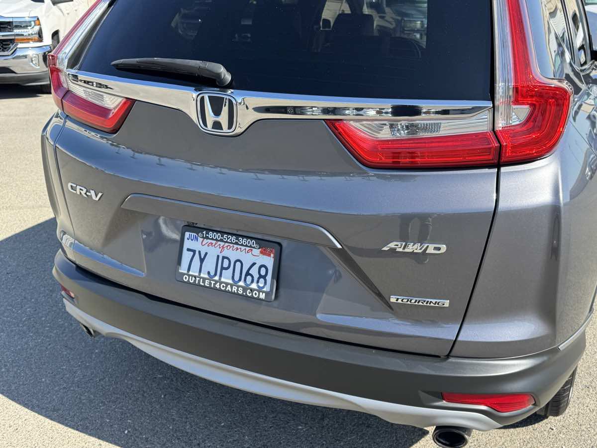 Used 2017 Honda CR-V Touring image 9