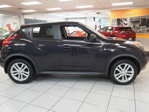Used 2014 Nissan Juke SV w/ Navigation Package AWD/4WD image 13