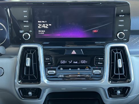 Used 2022 Kia Sorento SX Prestige w/ Panoramic Sunroof Package image 25