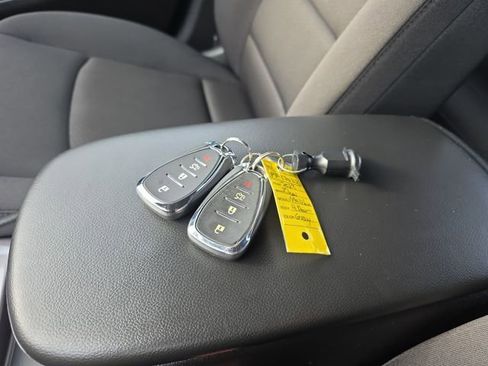 Used 2023 Chevrolet Malibu RS image 29