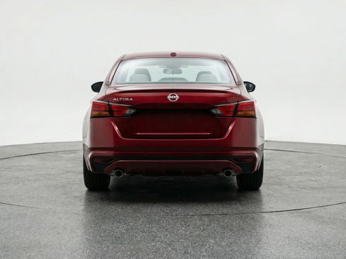 Used 2025 Nissan Altima 2.5 SV image 7