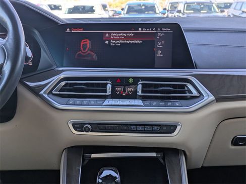 Used 2021 BMW X5 xDrive40i w/ Premium Package image 11