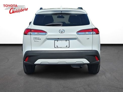 Used 2022 Toyota Corolla Cross LE FWD image 6