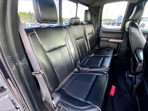 Used 2020 Ford F150 Lariat image 19