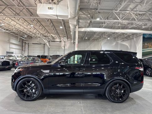 Used 2018 Land Rover Discovery SE image 35