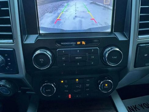 Used 2019 Ford F150 Lariat image 15