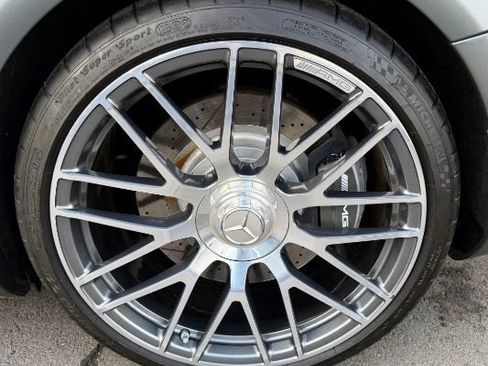 Used 2017 Mercedes-Benz SL 63 AMG image 34