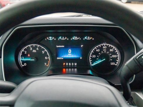 Used 2023 Ford F150 XLT image 33