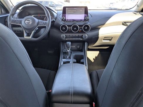 Used 2024 Nissan Sentra SV image 32