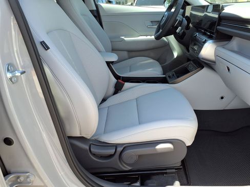 Certified 2026 Hyundai Kona SEL Premium FWD image 11