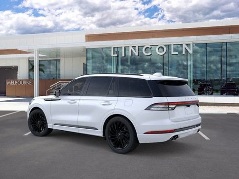 New 2026 Lincoln Aviator Reserve w/ Luxury Package RWD image 4