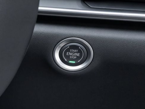 Used 2025 GMC Terrain Elevation FWD image 28