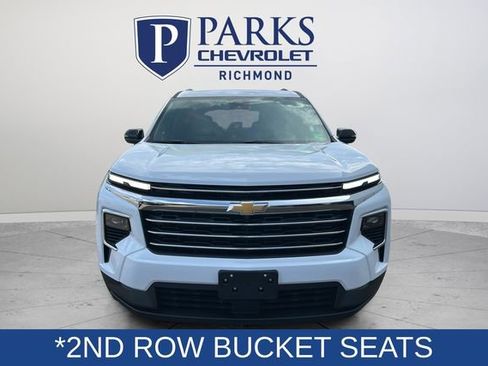 Certified 2025 Chevrolet Traverse LT w/ Driver Confidence Package image 2