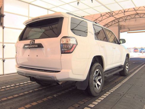 Used 2024 Toyota 4Runner TRD Off-Road Premium image 4