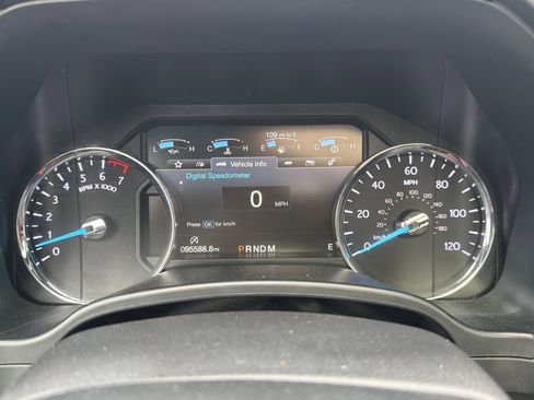Used 2018 Ford Expedition Limited w/ Equipment Group 301A RWD image 46