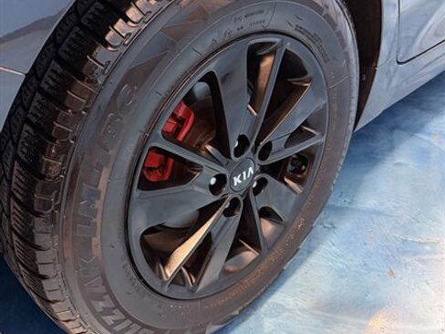 Used 2017 Kia Optima LX image 6