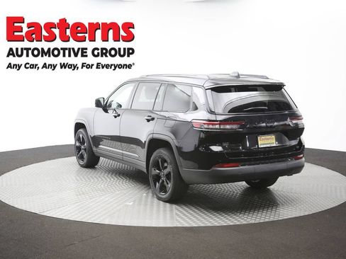 Used 2023 Jeep Grand Cherokee L Laredo AWD/4WD image 66