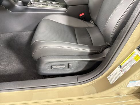 Certified 2025 Honda Civic Sport Touring image 14