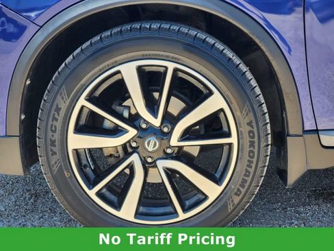 Used 2020 Nissan Rogue SL w/ Premium Package FWD image 8