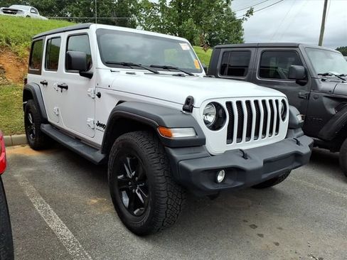 Used 2023 Jeep Wrangler Unlimited Sport AWD/4WD image 10