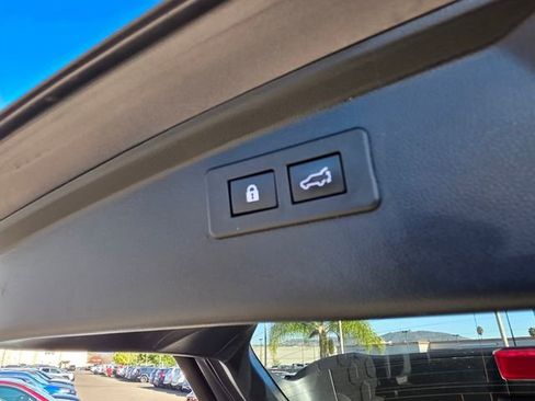 Used 2021 Subaru Outback Touring XT image 12