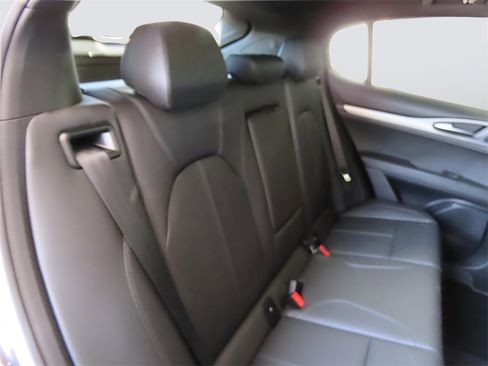 New 2025 Alfa Romeo Stelvio Sprint w/ Convenience Package image 14