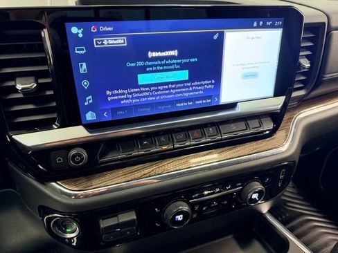 Certified 2024 Chevrolet Silverado 1500 RST w/ Convenience Package II AWD/4WD image 13