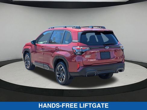 Used 2025 Subaru Forester Limited AWD/4WD image 6