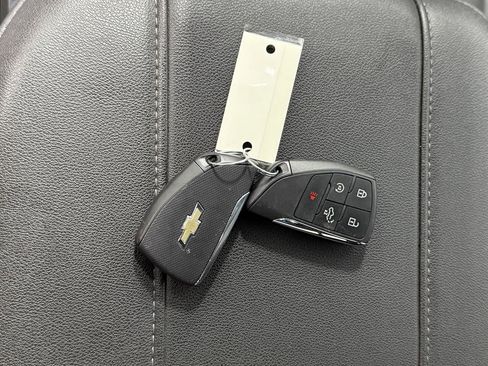 Used 2025 Chevrolet Silverado 1500 RST image 35