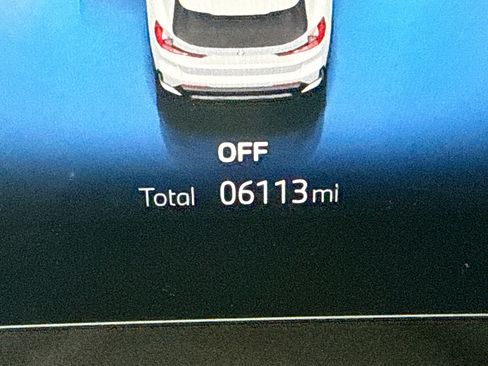 Used 2025 BMW X1 xDrive28i w/ Technology Package image 40