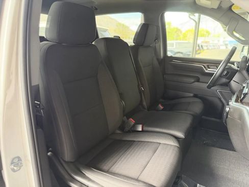 Used 2023 GMC Sierra 1500 SLE AWD/4WD image 19