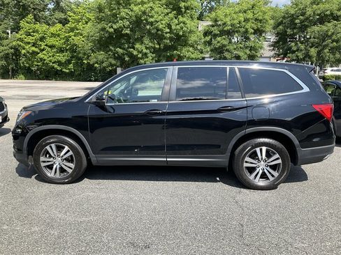 Used 2018 Honda Pilot EX image 8