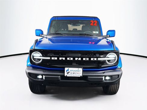Used 2022 Ford Bronco Outer Banks AWD/4WD image 2