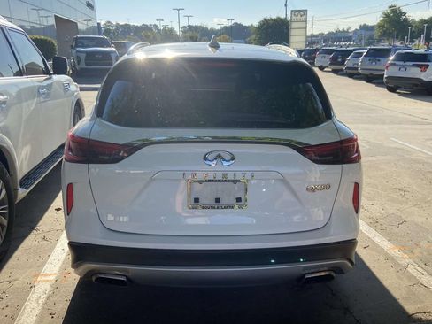 Used 2019 INFINITI QX50 Essential FWD image 6