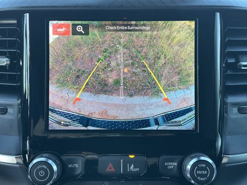 Used 2025 RAM 1500 Big Horn image 24