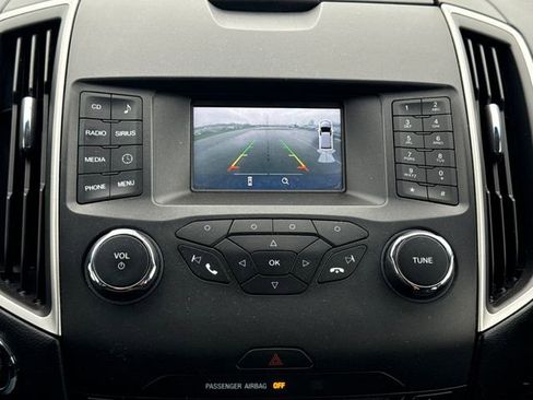 Used 2016 Ford Edge SEL image 30