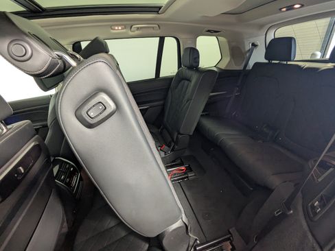 Used 2025 BMW X7 xDrive40i AWD/4WD image 26