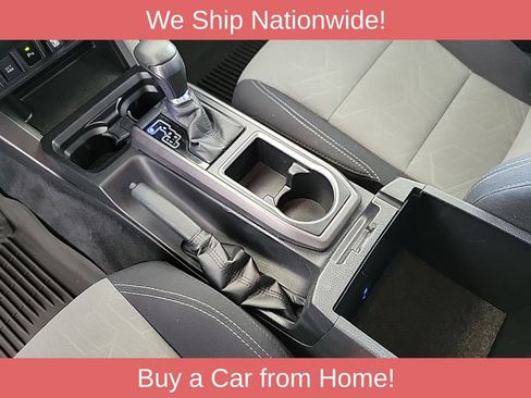 Used 2021 Toyota Tacoma TRD Off-Road w/ Technology Package AWD/4WD image 9