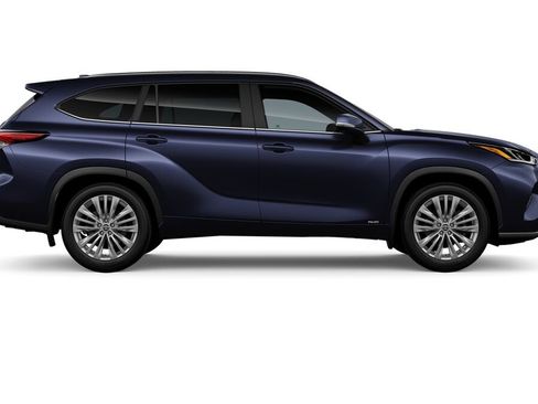 New 2026 Toyota Highlander Platinum image 12