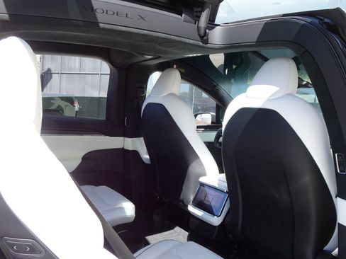 Used 2022 Tesla Model X Plaid AWD/4WD image 23